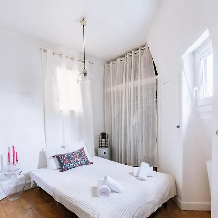 Charming Studio Latin Quarter! *